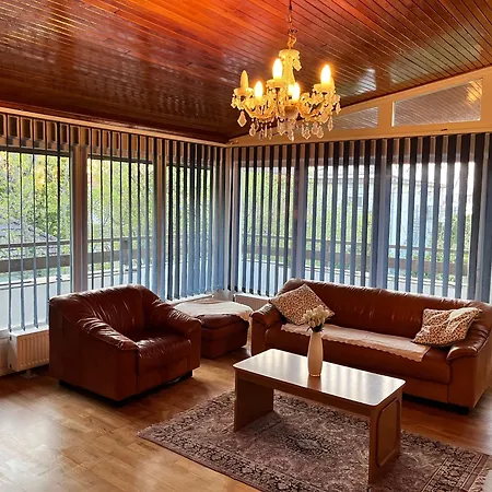 Holiday home Bajusz-otthon *